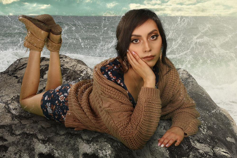 Mya Senior 2017